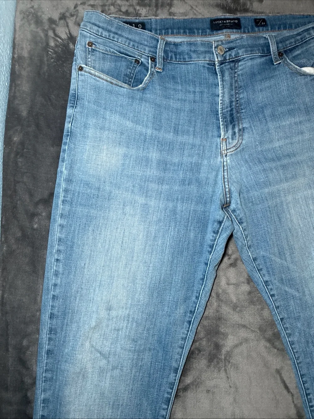 Lucky Brand 410 Athletic Slim Jeans Mens 38x34 Blue Medium Wash Stretch Denim